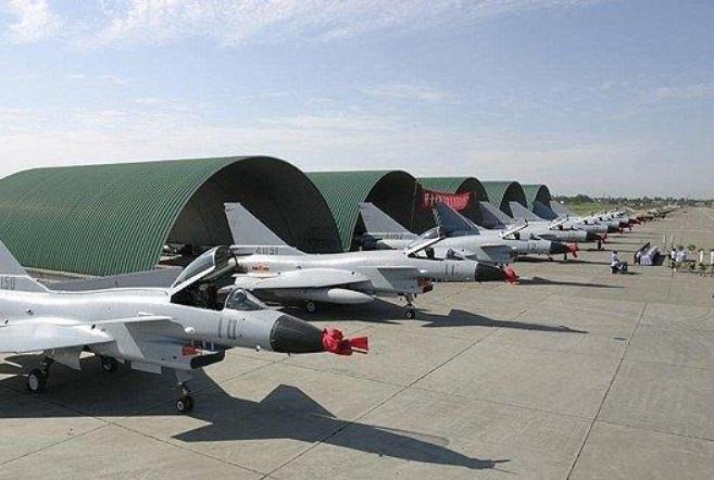 歼-10系列飞机,中国航空工业的骄傲,歼-10系列飞机,中国航空工业的辉煌骄傲