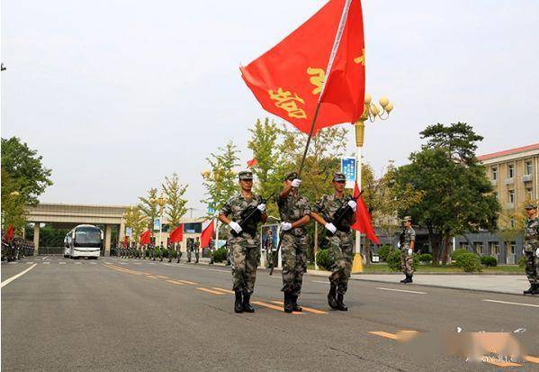 英勇忠诚的钢铁长城