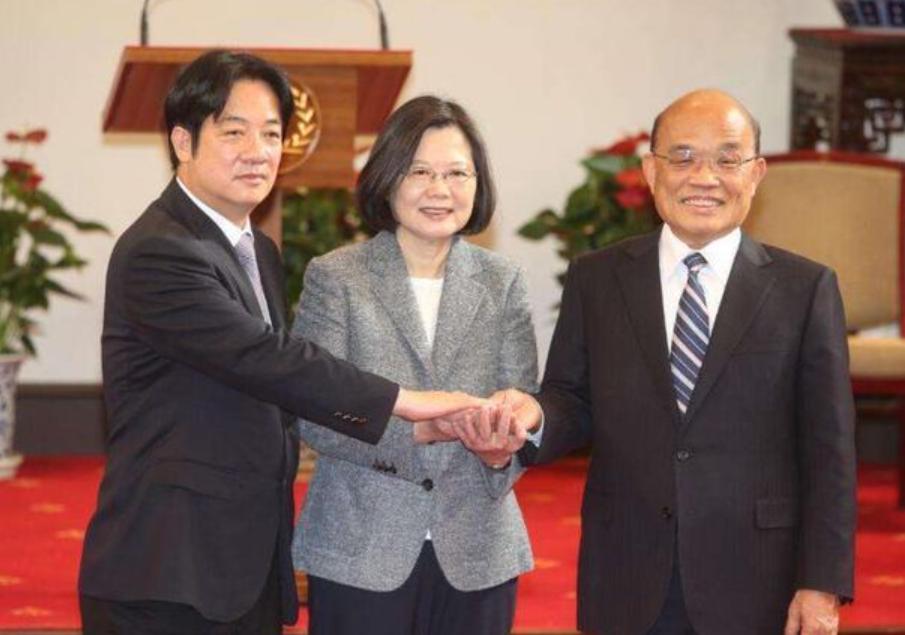 台湾老百姓对大陆的感受,历史、现实与未来的交织,台湾民众对大陆感受的历程,历史、现实与未来的交织