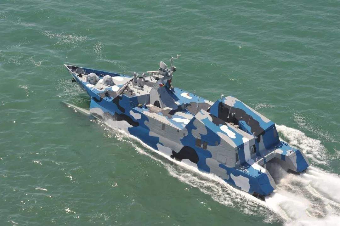 海上飞鲨，探索先进导弹艇海上飞鲨22参数的魅力，海上飞鲨，探索导弹艇海上飞鲨22参数之魅力