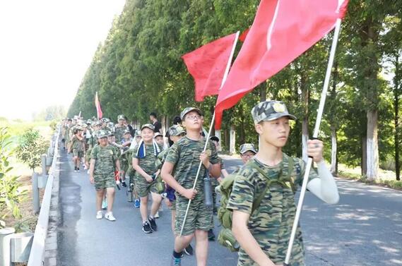 我国少年特种兵学校的探索与培养路径,我国少年特种兵学校的探索与培养之路