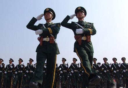 阅兵式中的壮丽画卷，三军仪仗队图片，阅兵式壮丽画卷，三军仪仗队风采展示图片