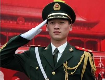 三军仪仗队张自轩，荣耀与担当的军人简历，三军仪仗队张自轩，荣耀军人简历，担当时代先锋