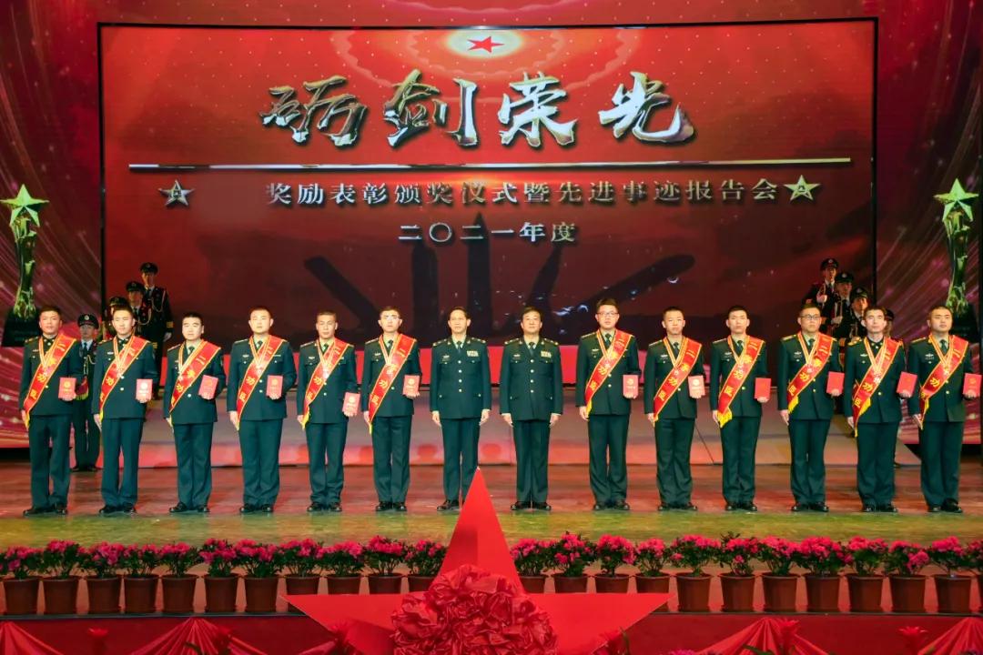 二等功臣的待遇,荣誉与责任的体现,二等功臣的荣誉与责任,待遇的体现