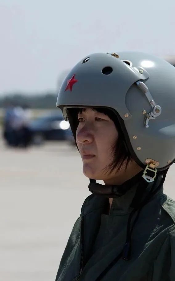 空军飞行员父母待遇详解,空军飞行员父母待遇全面解析