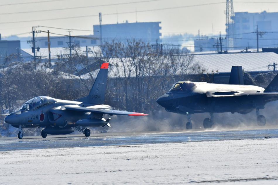 日本F-35战斗机交付数量及其影响,日本F-35战斗机交付数量及其地区安全影响分析