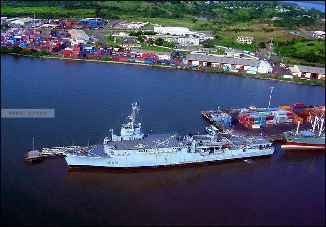 暴风级船坞登陆舰，现代海军力量的重要支柱，暴风级船坞登陆舰，现代海军力量的核心支柱