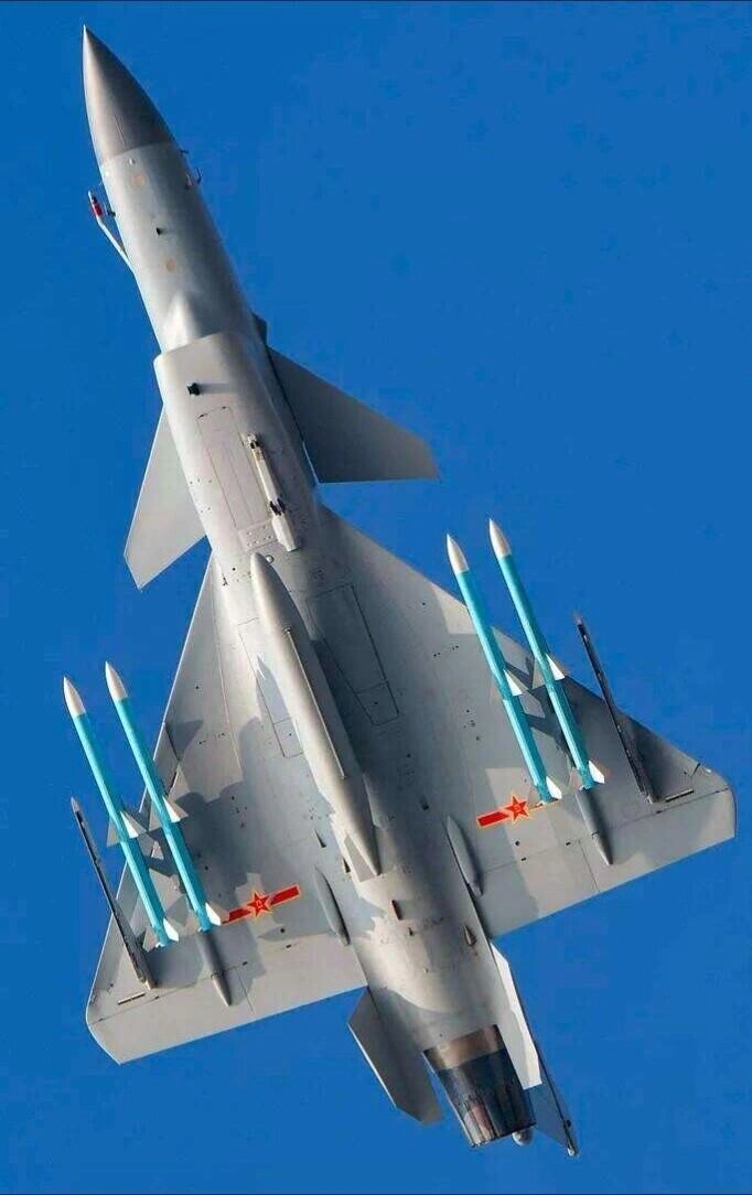 歼-10战斗机详细尺寸解析，歼-10战斗机尺寸详解