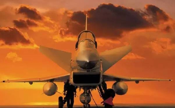 歼-10战斗机，我国空中力量的璀璨明珠与起点，歼-10战斗机，中国空中力量的骄傲与起点